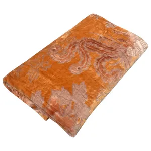 پتو مسافرتی کد 2125 سایز 180×240 سانتی متر