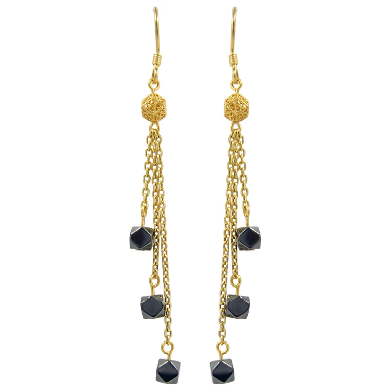 گوشواره طلا 18 عیار زنانه مانچو مدل efgs001