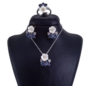 نیم ست نقره زنانه کد 2006