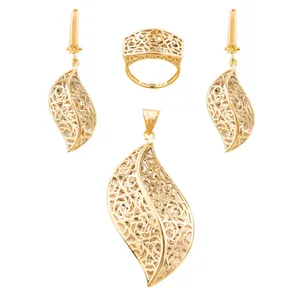 نیم ست طلا 18 عیار زنانه کد N121