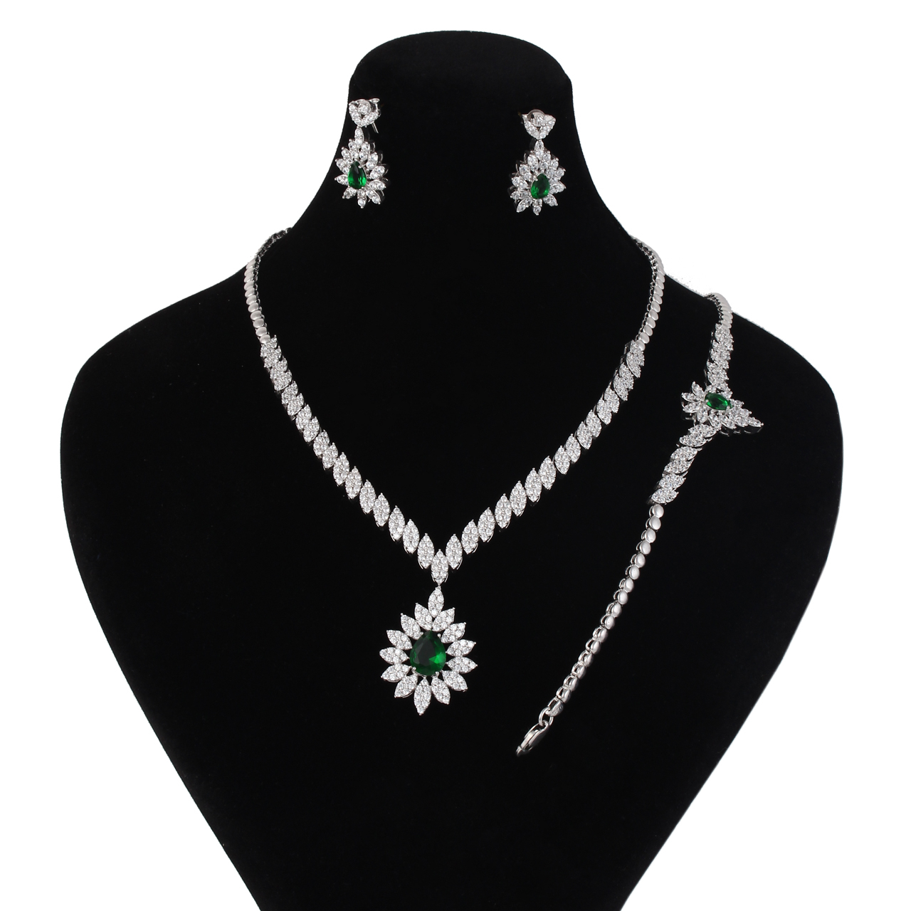 نیم ست نقره زنانه مد و کلاس کد mc-220