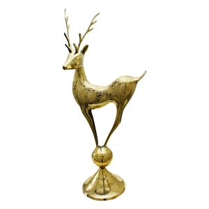 مجسمه طرح گوزن مدل 122