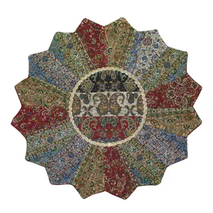 رومیزی ترمه طرح خورشیدی کد T-101
