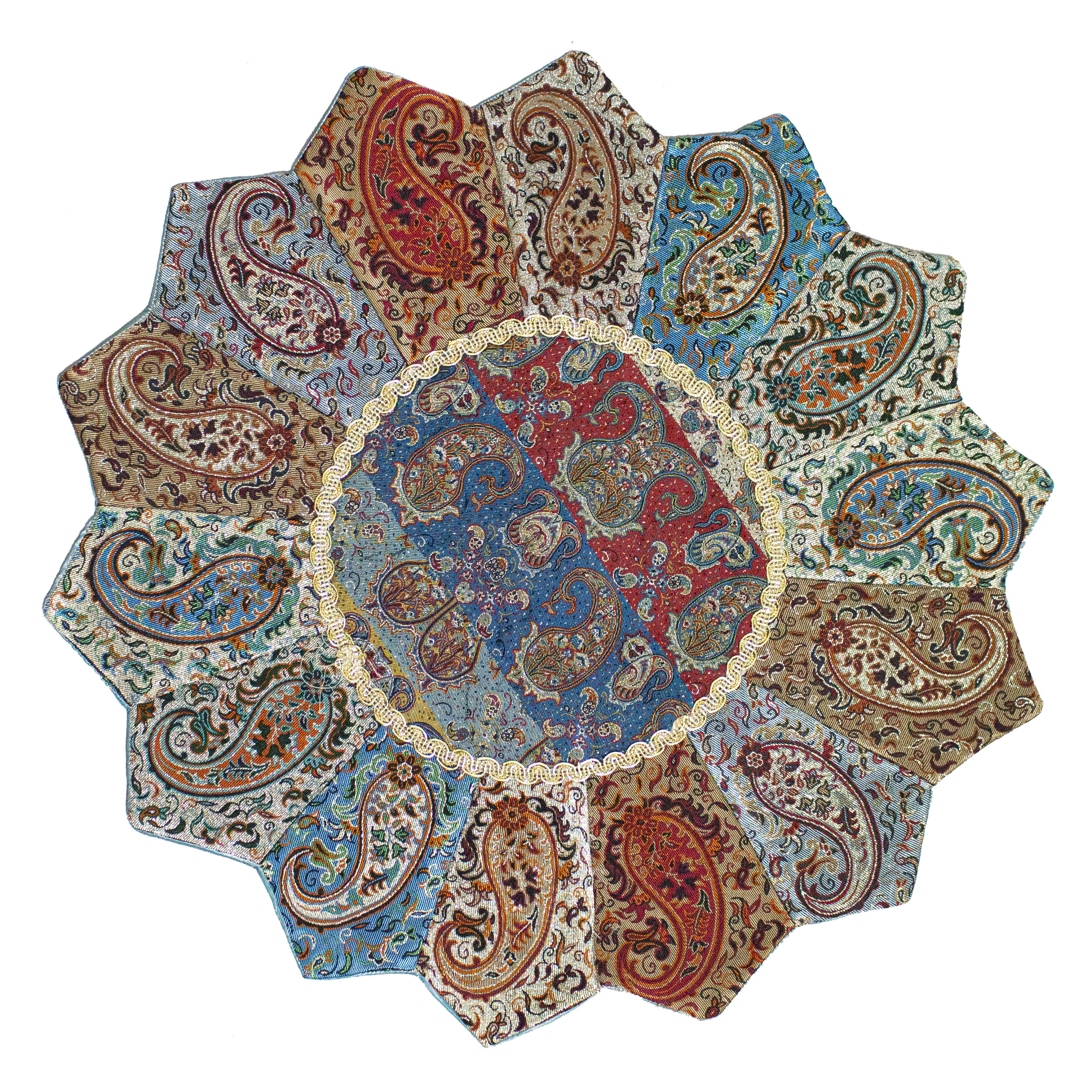رومیزی ترمه طرح خورشیدی کد T-131