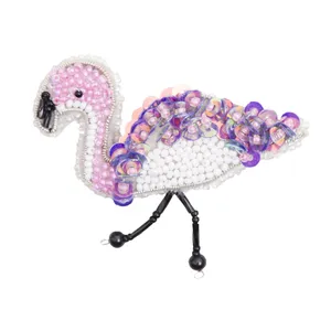 گل سینه زنانه طرح فلامینگو کد gs04