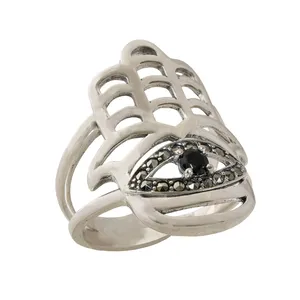 انگشتر نقره زنانه طرح دست کد TJM007