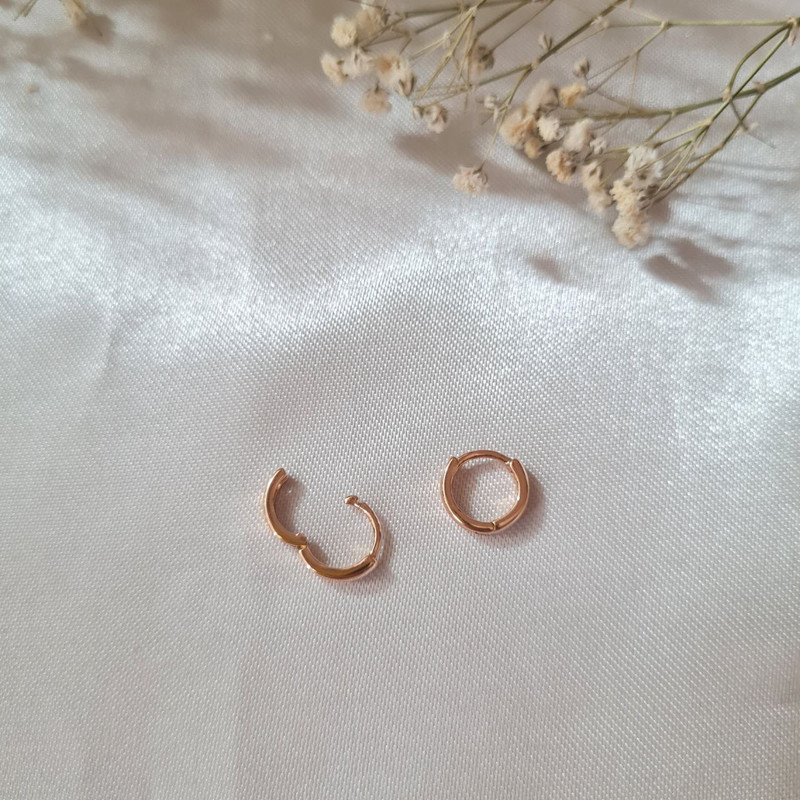 گوشواره زنانه ژوپینگ مدل حلقه ای ساده کوچک کد h05