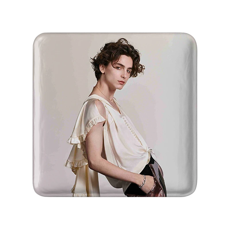 مگنت خندالو طرح تیموتی شالامی Timothée Chalamet  مدل مربعی کد 19281