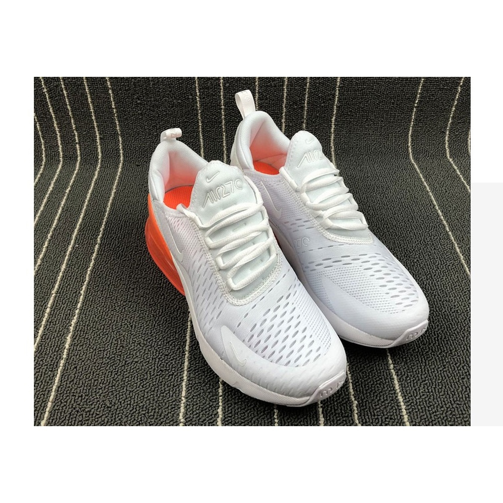 کفش ورزشی مردانه مخصوص دویدن نایکی مدل Air max 270