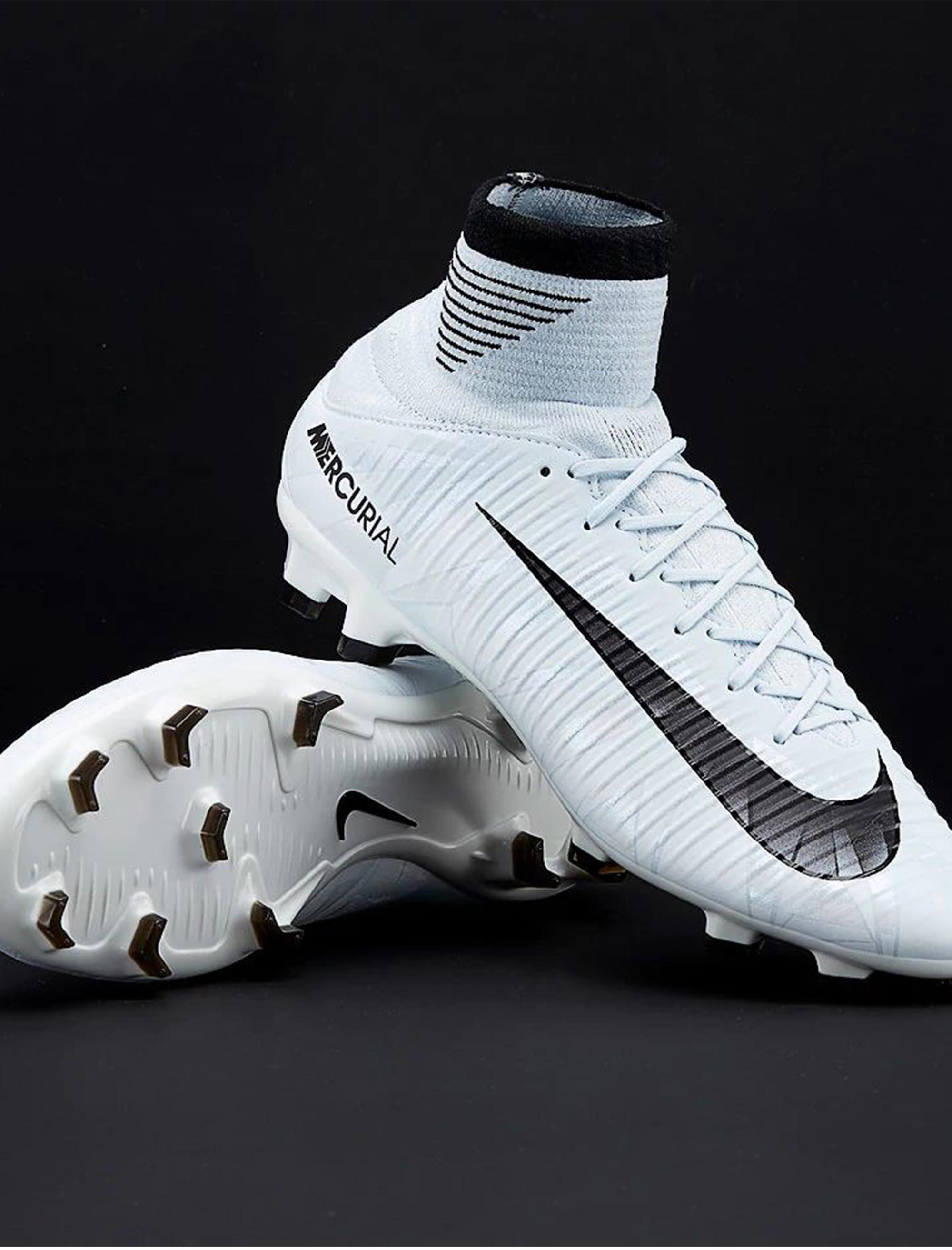 nike dynamic fit cr7