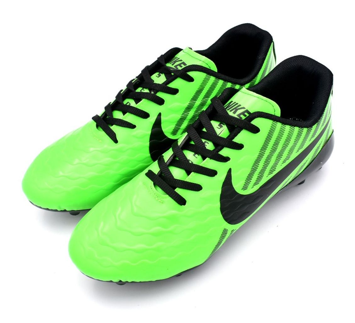 کفش فوتبال مردانه کد 1124
