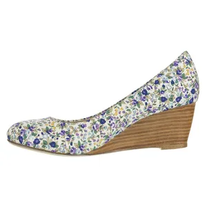کفش زنانه ایزان کالاس مدل Low Wedge Pump3