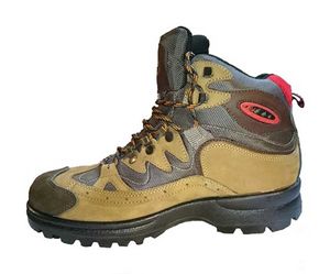 نقد و بررسی کفش کوهنوردی زنانه کد 373839 توسط خریداران