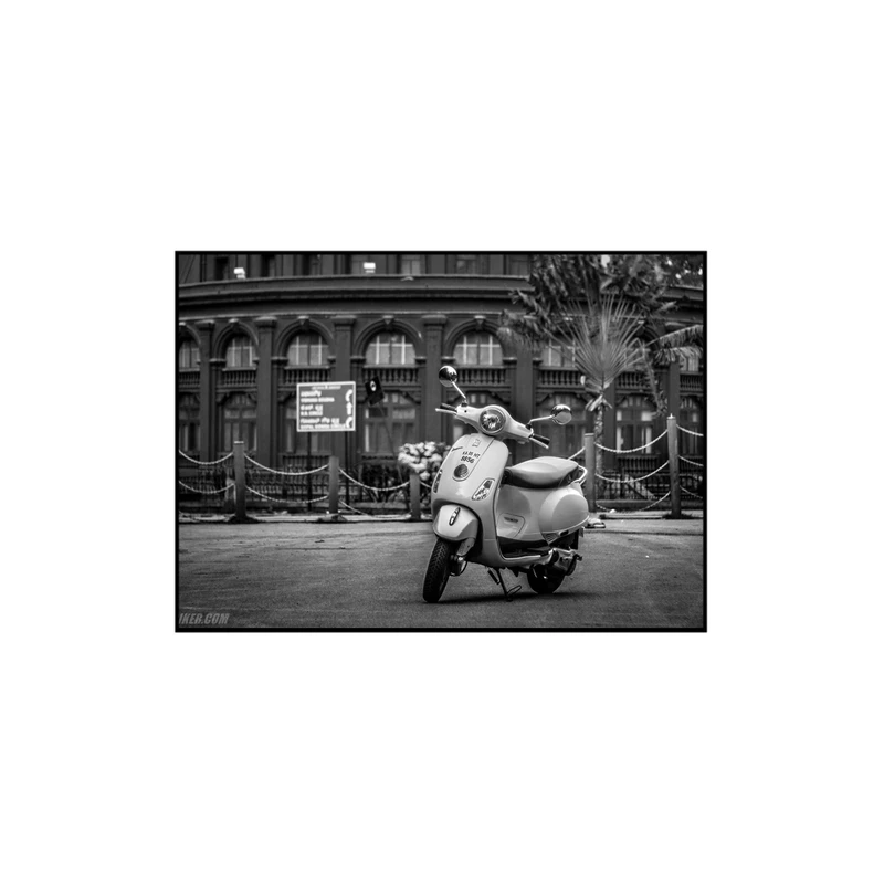 استیکر تیداکس گروپ طرح vespa مدل TII214