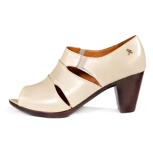 کفش زنانه نیکلاس کد 685-C