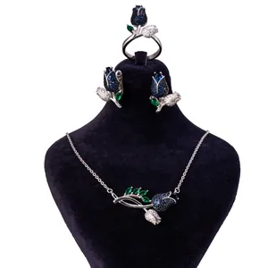 نیم ست نقره زنانه طرح گل کد 2169