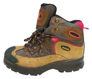 نقد و بررسی کفش کوهنوردی زنانه آسیا مدل اسکارپا کد 458 توسط خریداران