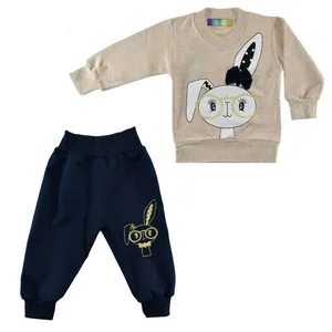 ست سویشرت و شلوار دخترانه نیروان طرح خرگوش عینکی کد 3