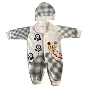 ست لباس نوزادی طرح هاپو ناقلا کد 004