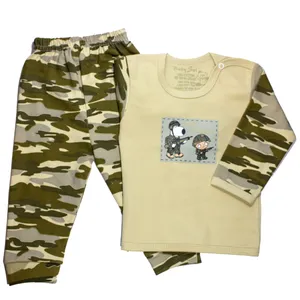 ست تی شرت و شلوار پسرانه طرح Family Guy