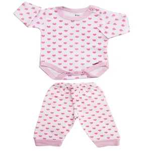 ست 2 تکه لباس دخترانه آدمک طرح قلب