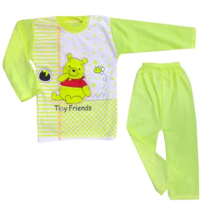 ست تی شرت و شلوار نوزادی مدل Tiny رنگ سبز