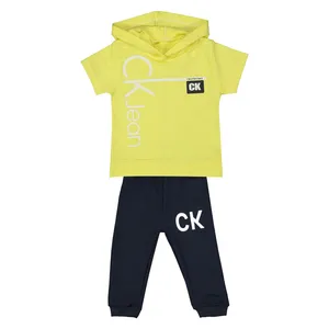 ست تی شرت و شلوارک نوزادی کد 115