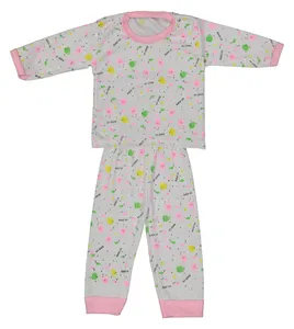 ست تی شرت و شلوار نوزادی کد 01