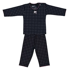 ست تی شرت و شلوار نوزادی دخترانه کد 3