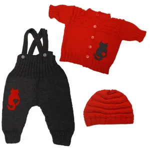 ست 3 تکه لباس نوزادی دخترانه طرح گربه ملوس کد 033