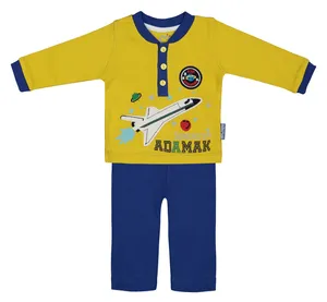 ست تی شرت و شلوار نوزادی آدمک مدل 2171101-15