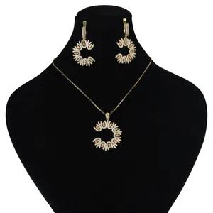 نیم ست نقره زنانه مد و کلاس کد 1000518  