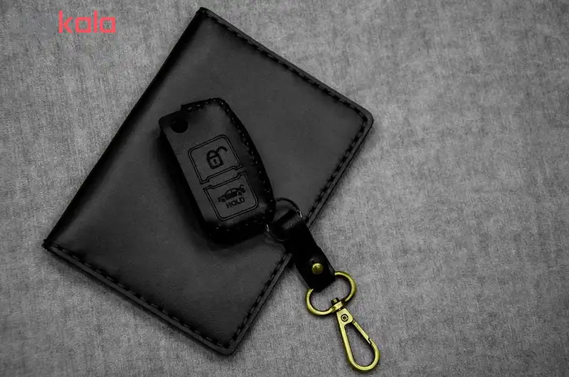 ست هدیه چرمینه اسپرت طرح ام وی ام کد 34027-BT2