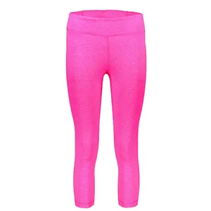 شلوارک زنانه آندر آرمور مدل UA Take A Chance Capri