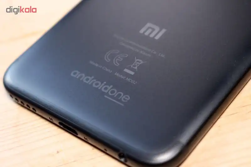 گوشی موبایل شیائومی مدل Mi A1 MDG2 دو سیم‌ کارت ظرفیت 64 گیگابایت
