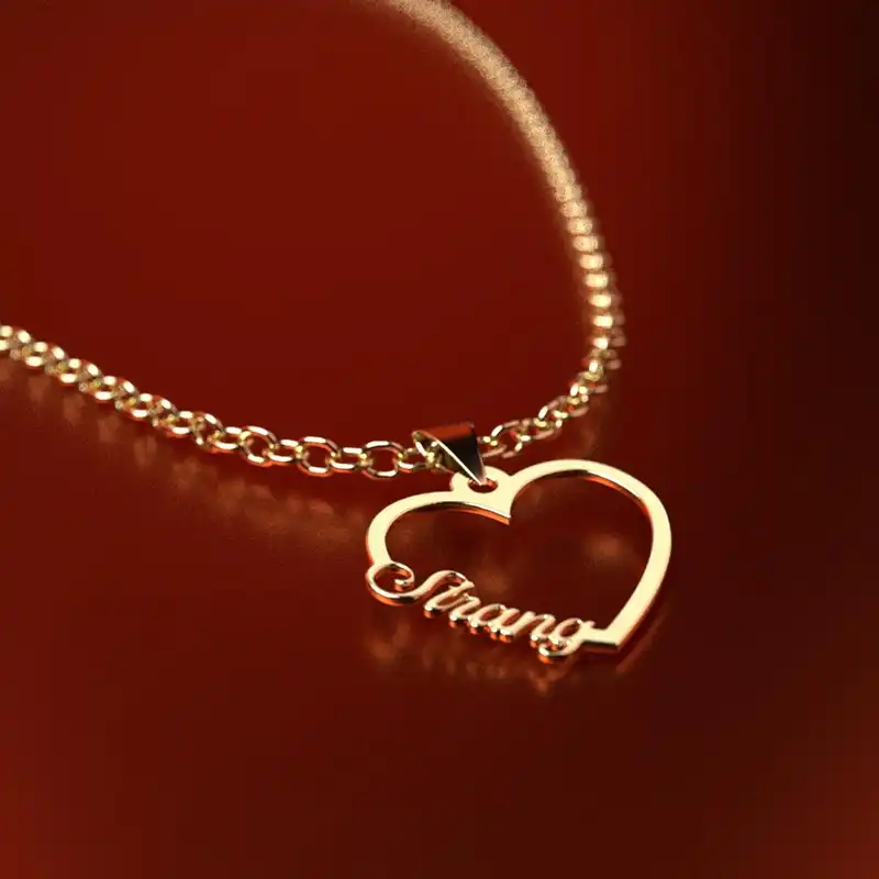 گردنبند طلا 18 عیار زنانه مدوپد مدل اسم سیرنگ sirang کد GBB12483 به همراه باکس گل رز جاویدان