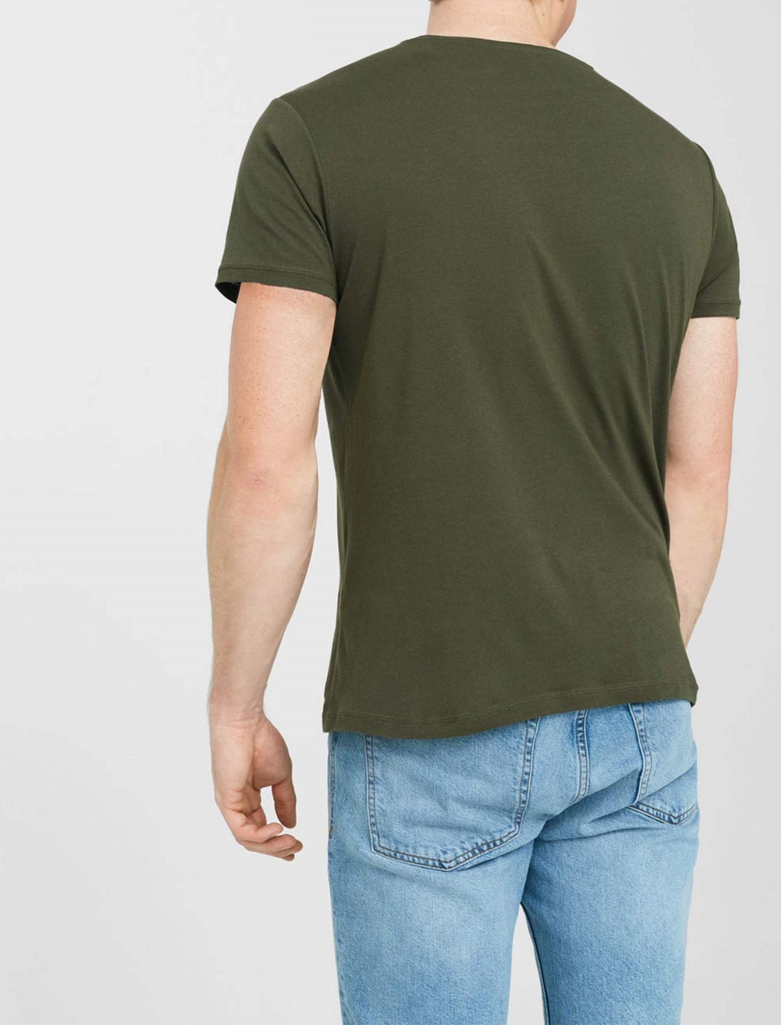 تی شرت نخی یقه گرد مردانه - مانگو - زيتوني - 4