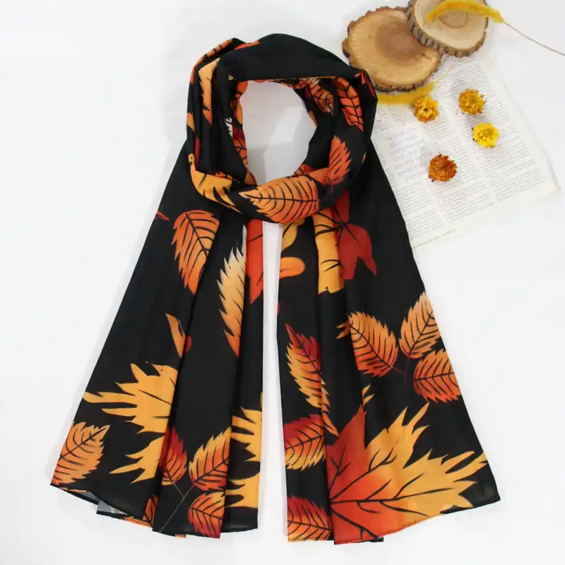 شال زنانه مدل نخی مزونی طرح برگ پاییز کد ana-2755