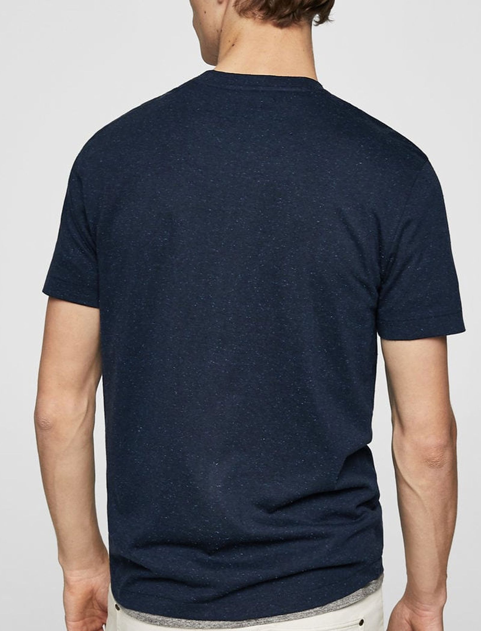 تی شرت نخی یقه گرد مردانه - مانگو - سرمه اي - 4