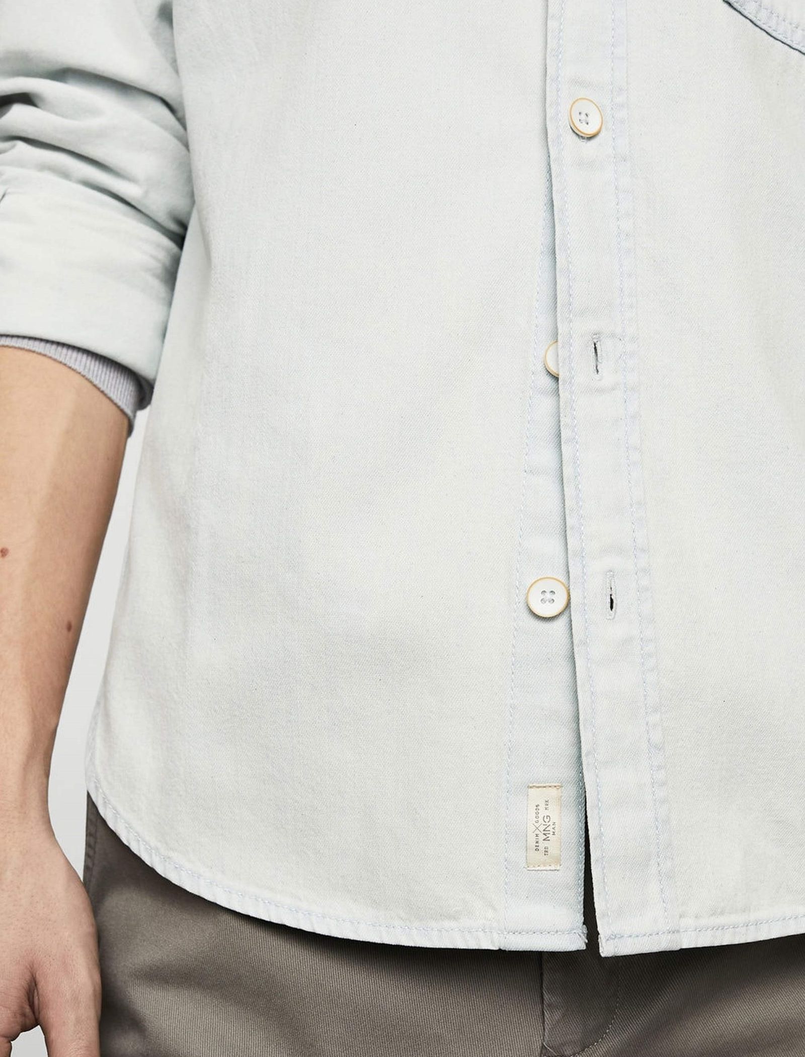 پیراهن جین مردانه - مانگو - آبي روشن  - 8