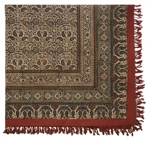 سفره قلمکار ممتاز اثر زابلیان طرح 23 سایز 100 × 100 سانتی متر