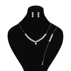 نیم ست نقره زنانه مد و کلاس کد 1000527