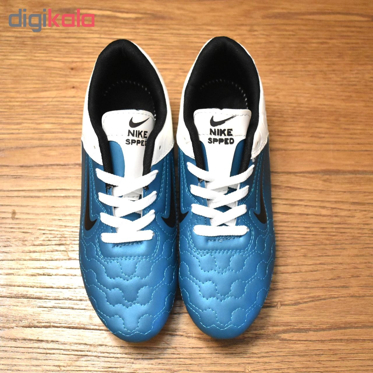 کفش فوتبال پسرانه مدل MAGISTA4