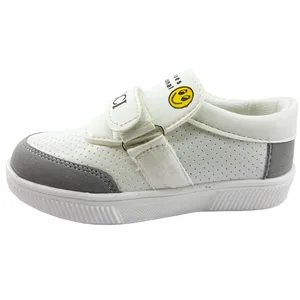کفش راحتی پسرانه طرح لبخند کد 002