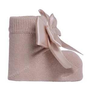 ست جوراب و هدبند نوزادی دخترانه کد 4043-6