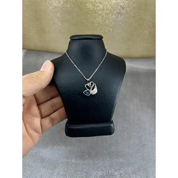 گردنبند نقره زنانه سواروسکی مدل قو کد 589631