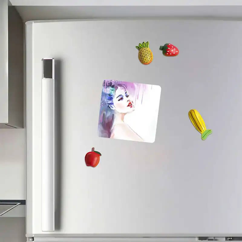 مگنت طرح نقاشی دختر مدل mg10585