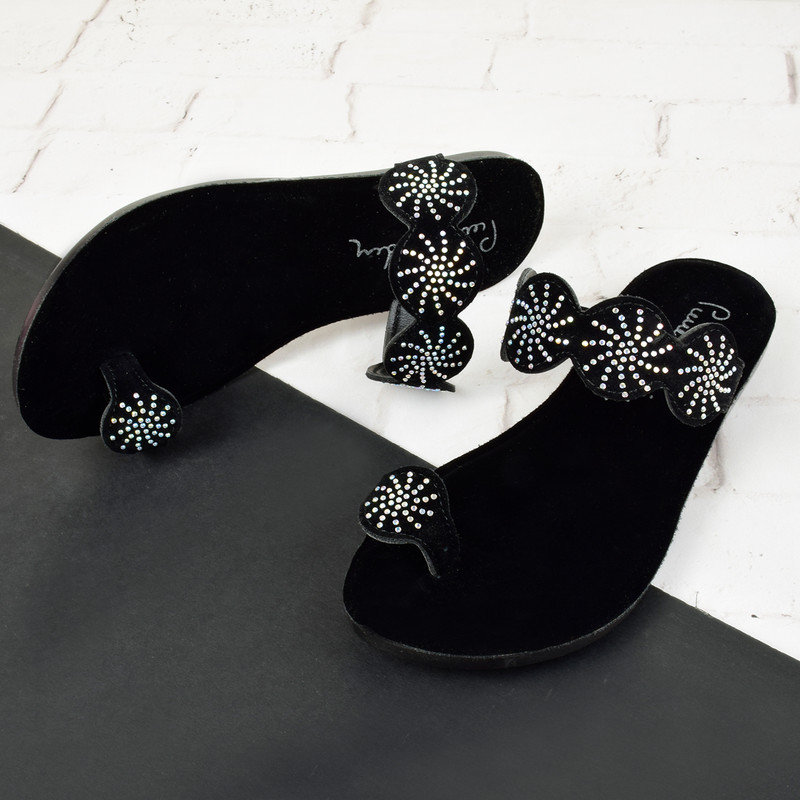 دمپایی لاانگشتی زنانه مدل نگینی BK.4059