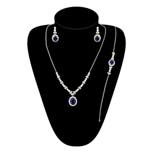 نیم ست نقره زنانه کد 061PB