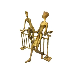 مجسمه فلزی طرح گفت و گو کد 06